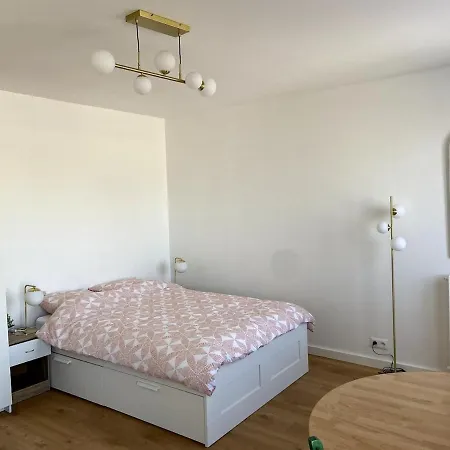 Apartment New Studio-15 Min Paris-balcon-parking *