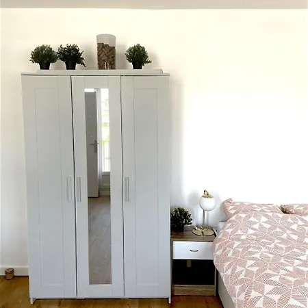 New Studio-15 Min Paris-balcon-parking *